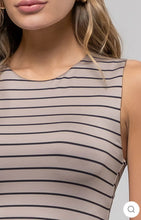 Load image into Gallery viewer, Stripe Sleeveless Crop Top
