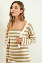 Load image into Gallery viewer, Striped Cropped Knit Cardigan
