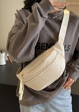 Load image into Gallery viewer, Woven Crossbody Bum Bag
